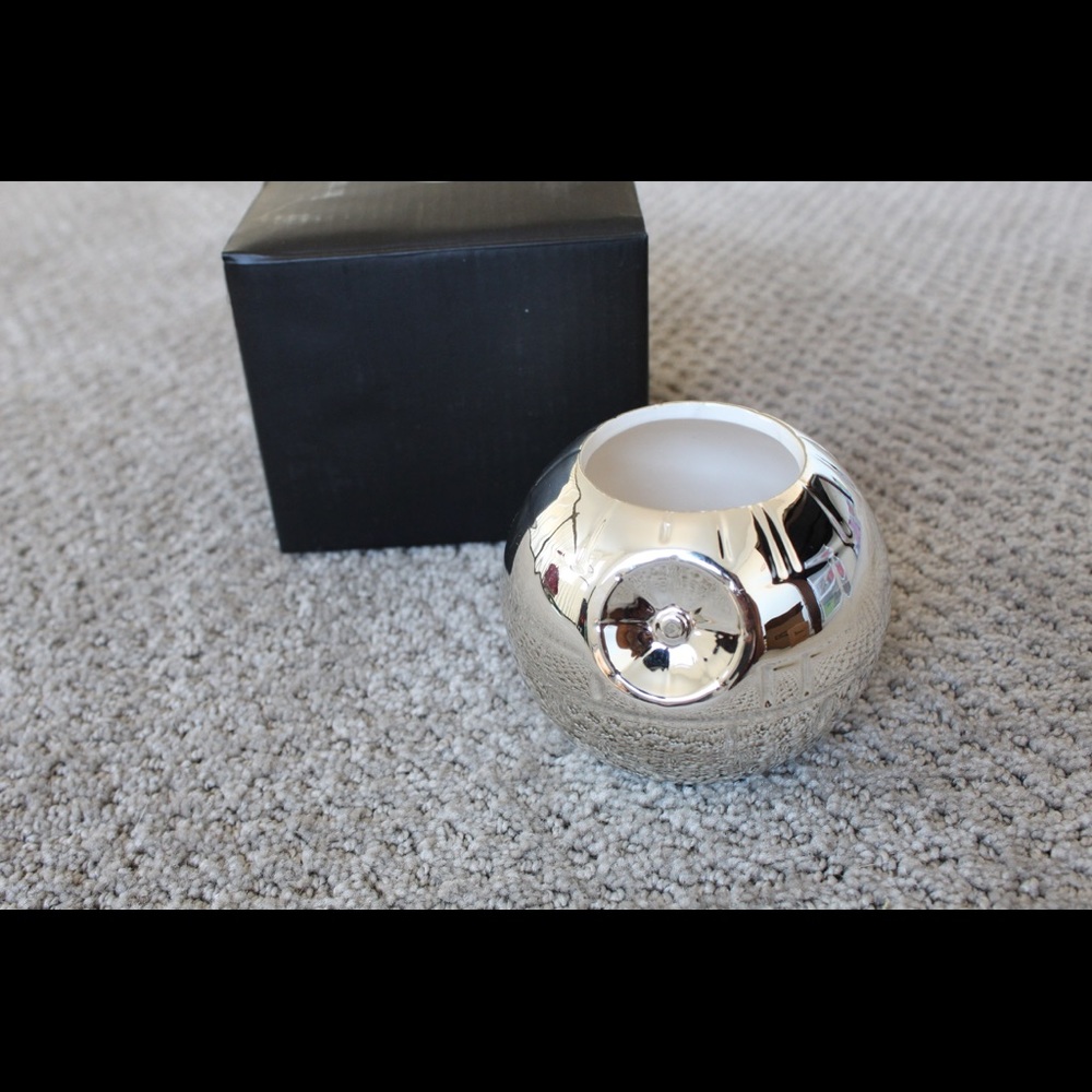 NerdBlock Exclusive Star Wars Decor Vase/Pot